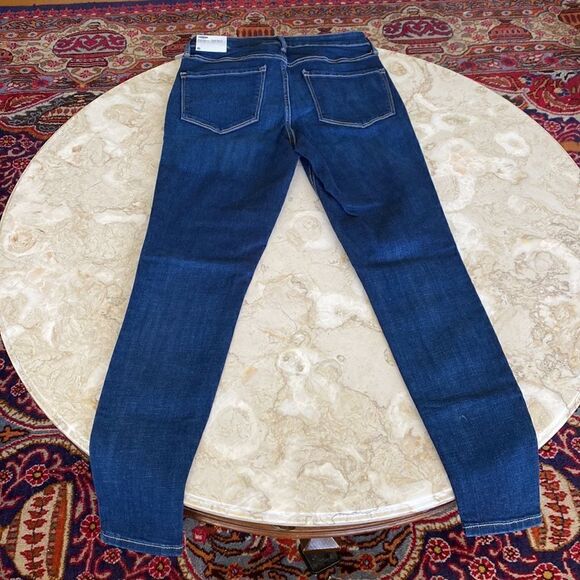 NWT Old Navy Rockstar Super Skinny High Rise Jeans - Picture 3 of 13